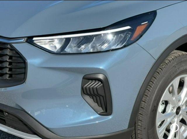 new 2025 Ford Escape car, priced at $30,854