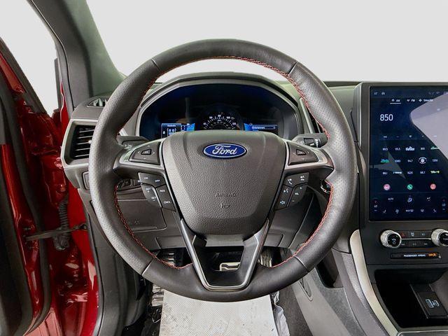 used 2023 Ford Edge car