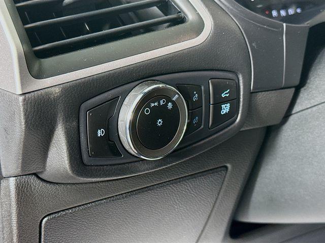 used 2023 Ford Edge car
