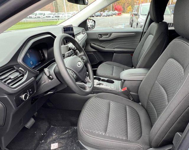 new 2025 Ford Escape car, priced at $30,518