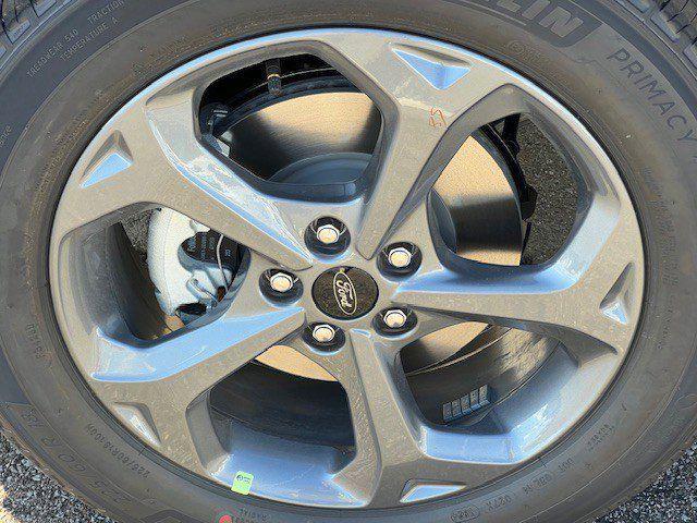 new 2025 Ford Escape car, priced at $33,010