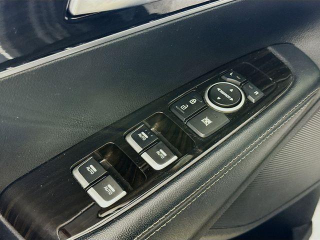 used 2020 Kia Sorento car, priced at $15,500