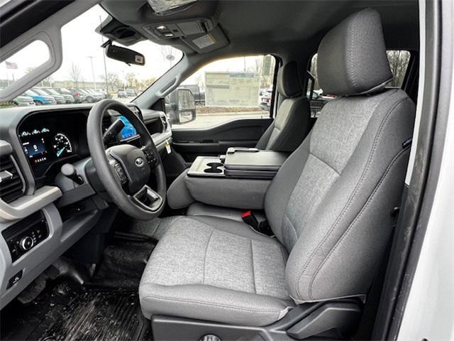 new 2025 Ford F-250 car, priced at $69,425