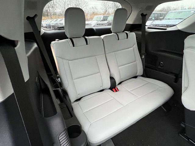 new 2025 Ford Explorer car, priced at $55,702
