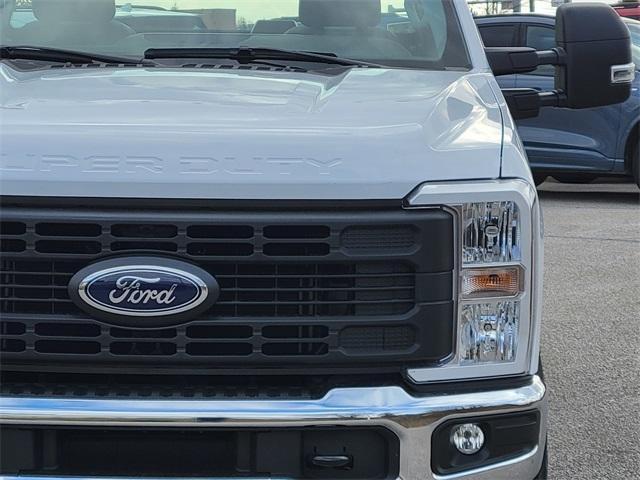 new 2024 Ford F-350 car, priced at $51,185