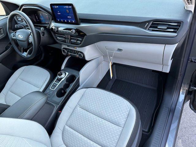 new 2025 Ford Escape car, priced at $29,905