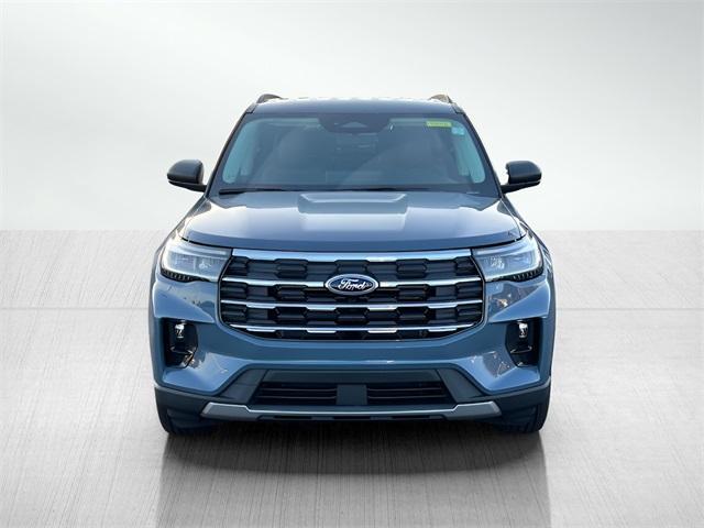 new 2025 Ford Explorer car, priced at $47,760