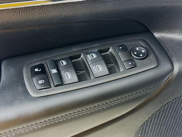 used 2022 Jeep Grand Cherokee WK car, priced at $27,500