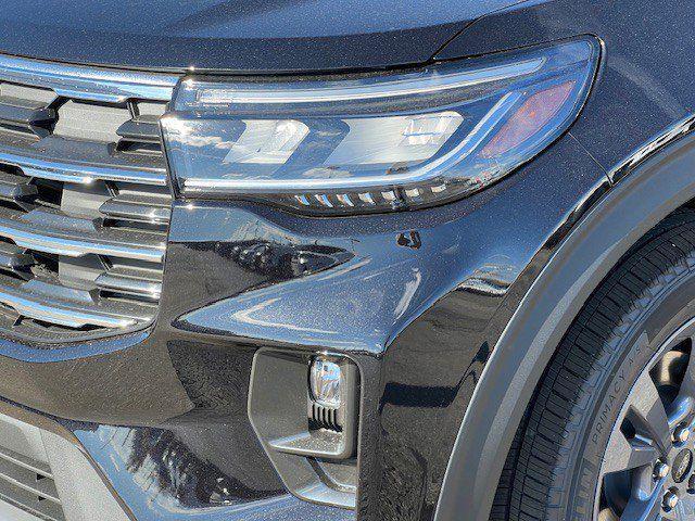 new 2025 Ford Explorer car, priced at $47,160