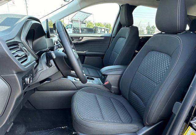 new 2025 Ford Escape car, priced at $30,854