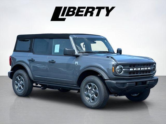 new 2025 Ford Bronco car, priced at $45,175