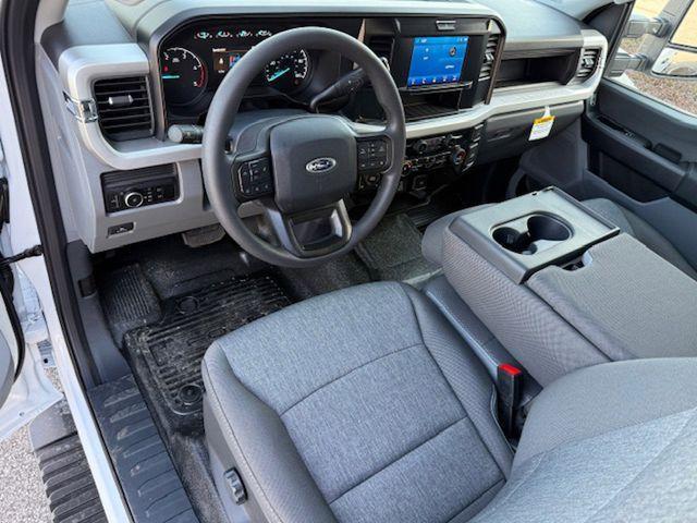 new 2025 Ford F-350 car, priced at $68,465