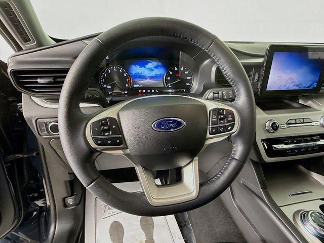 used 2024 Ford Explorer car, priced at $37,900