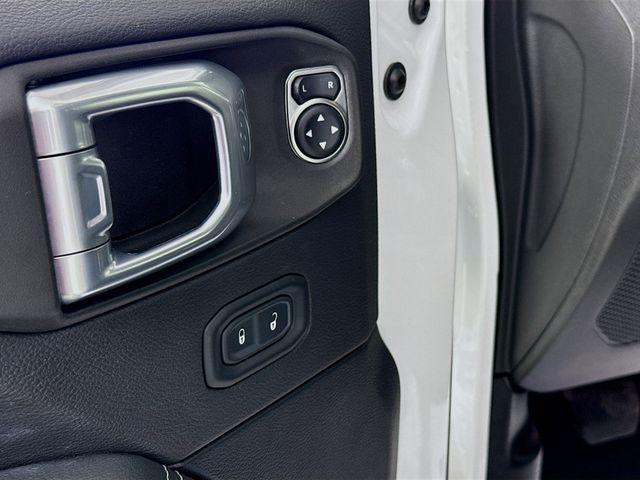 used 2021 Jeep Wrangler Unlimited car, priced at $32,990