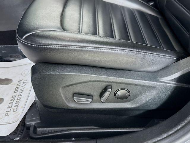 used 2022 Ford Edge car, priced at $26,450