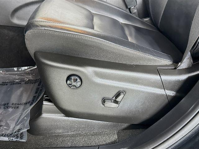 used 2022 Jeep Grand Cherokee WK car, priced at $29,977
