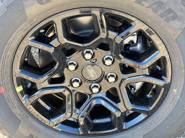 new 2025 Ford F-150 car, priced at $55,932