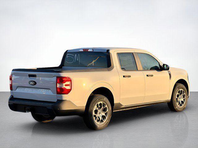 new 2025 Ford Maverick car, priced at $34,283