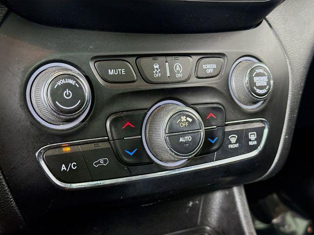 used 2020 Jeep Cherokee car, priced at $14,950