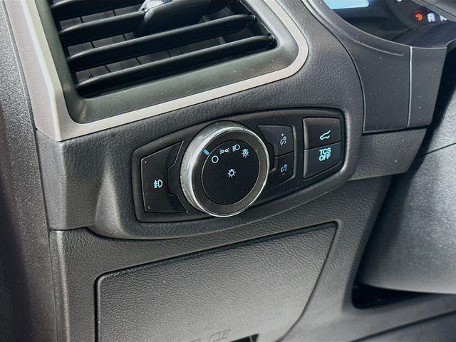 used 2023 Ford Edge car, priced at $29,000