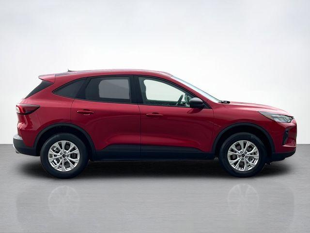 new 2025 Ford Escape car, priced at $31,300