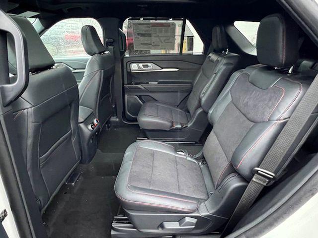 new 2025 Ford Explorer car, priced at $55,271