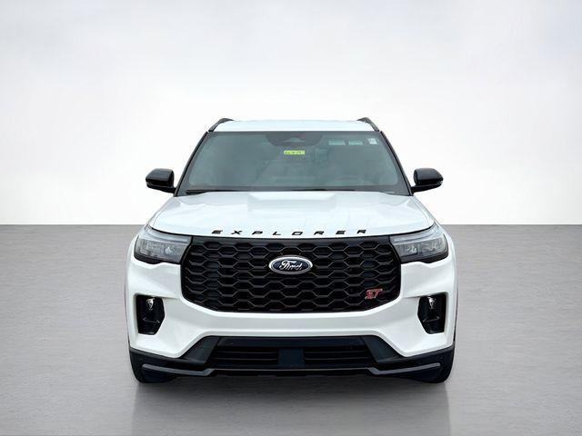 new 2025 Ford Explorer car, priced at $55,271