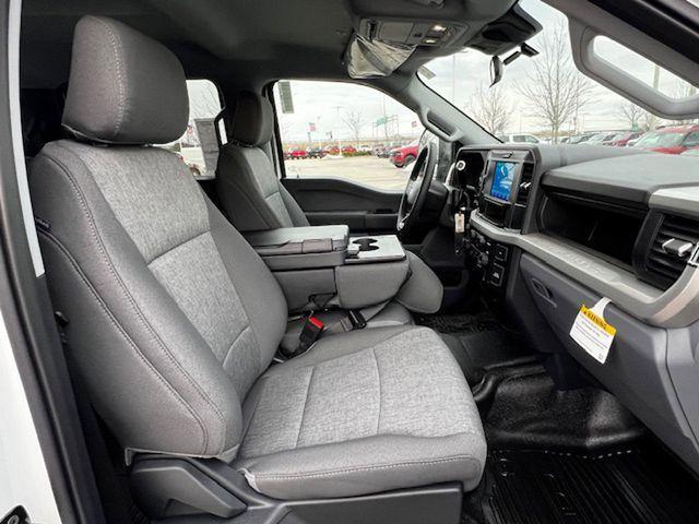 new 2025 Ford F-250 car, priced at $55,825