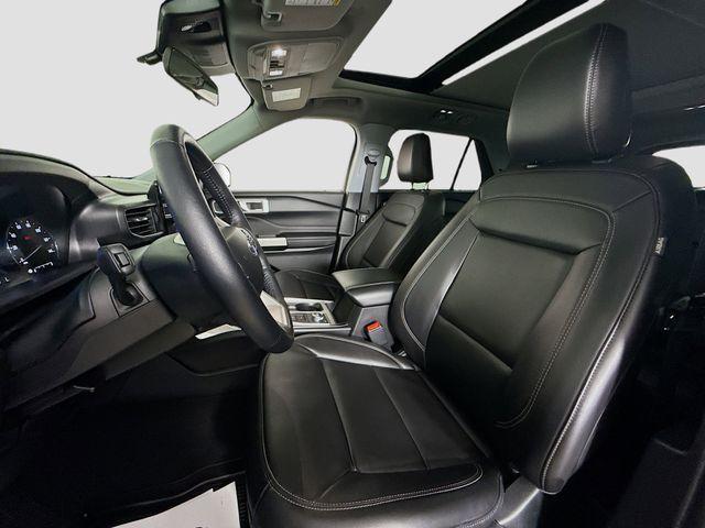 used 2023 Ford Explorer car, priced at $33,400