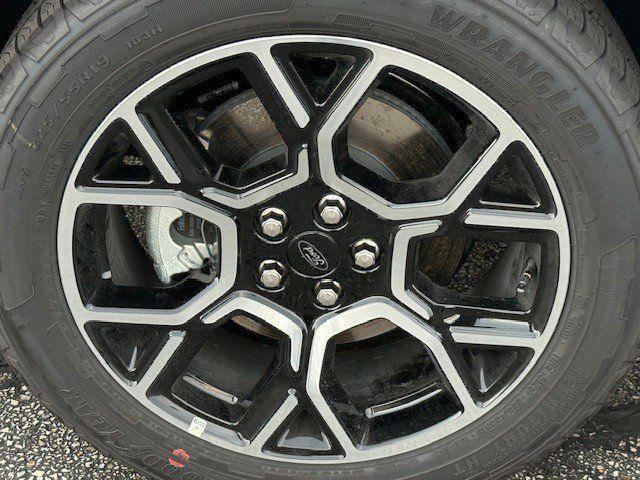 new 2025 Ford Maverick car, priced at $39,360