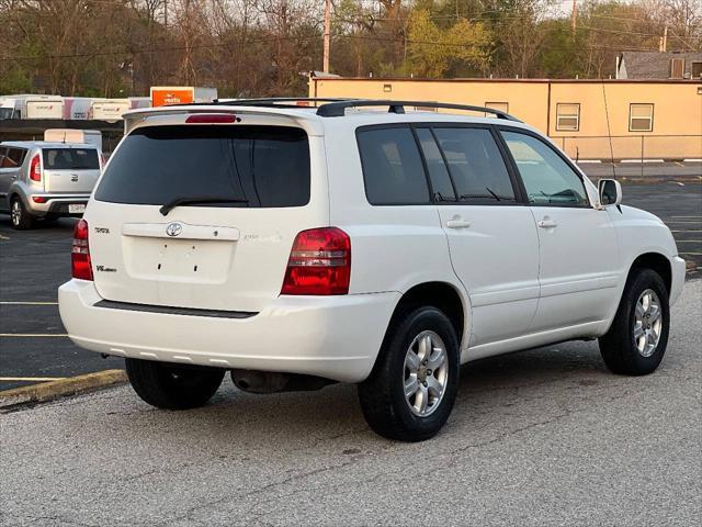 used 2002 Toyota Highlander car, priced at $6,500