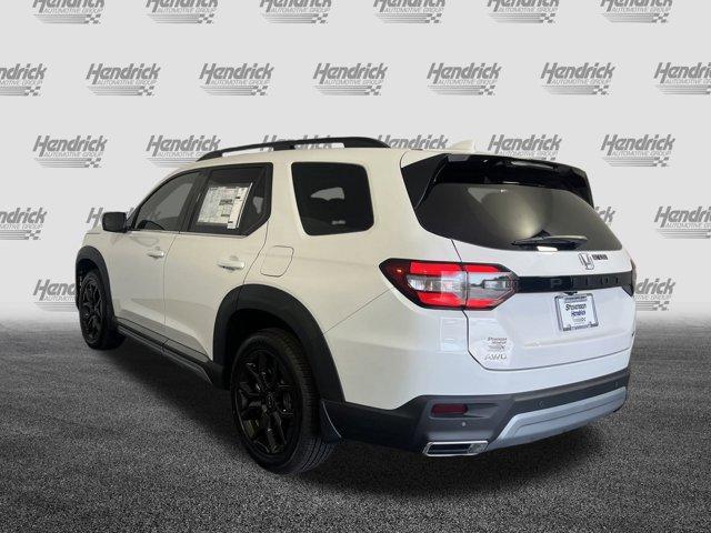 new 2025 Honda Pilot car, priced at $54,255
