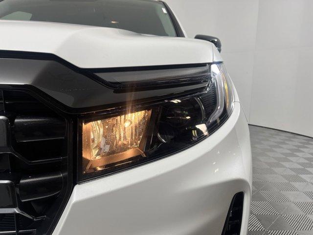 new 2025 Honda Ridgeline car, priced at $42,000