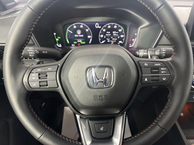 new 2026 Honda CR-V Hybrid car, priced at $40,195