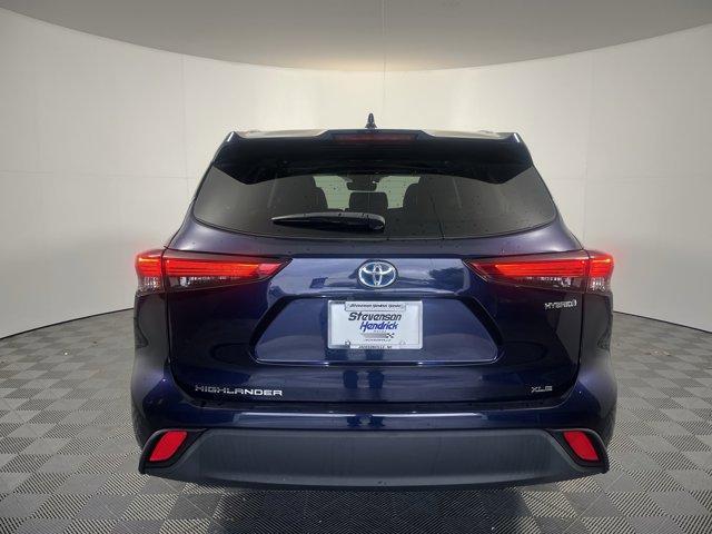 used 2021 Toyota Highlander Hybrid car, priced at $33,990