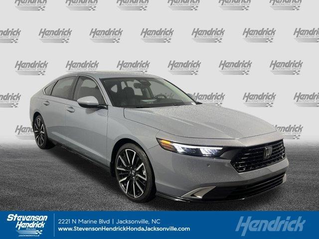 new 2025 Honda Accord Hybrid car, priced at $40,905