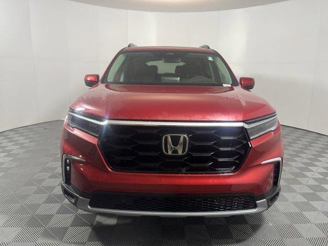 used 2025 Honda Pilot car, priced at $45,500