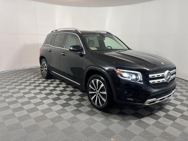 used 2022 Mercedes-Benz GLB 250 car, priced at $28,391