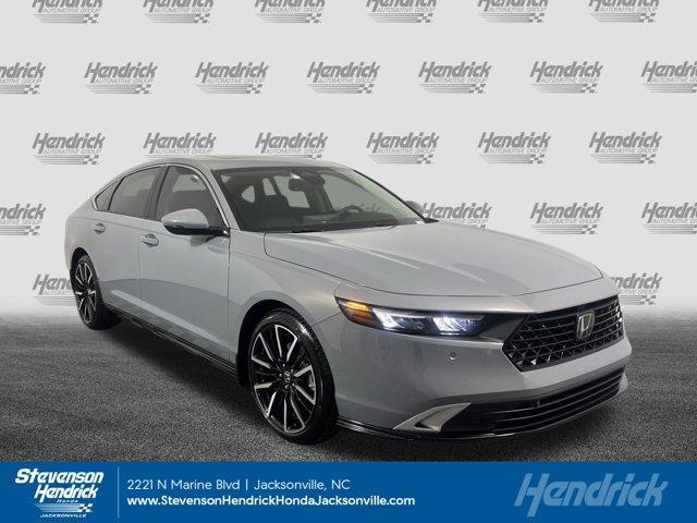 new 2025 Honda Accord Hybrid car, priced at $40,905