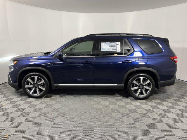 new 2025 Honda Pilot car, priced at $48,950