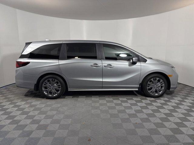 new 2025 Honda Odyssey car, priced at $48,005