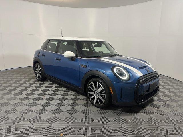 used 2022 MINI Hardtop car, priced at $23,890