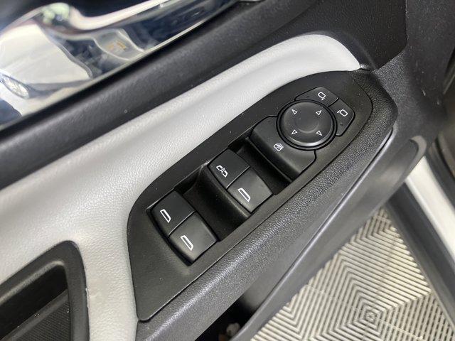 used 2021 Chevrolet Equinox car, priced at $16,890