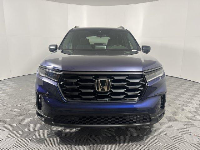 new 2025 Honda Pilot car, priced at $42,380