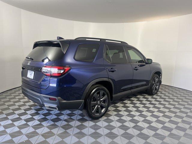 new 2025 Honda Pilot car, priced at $42,380