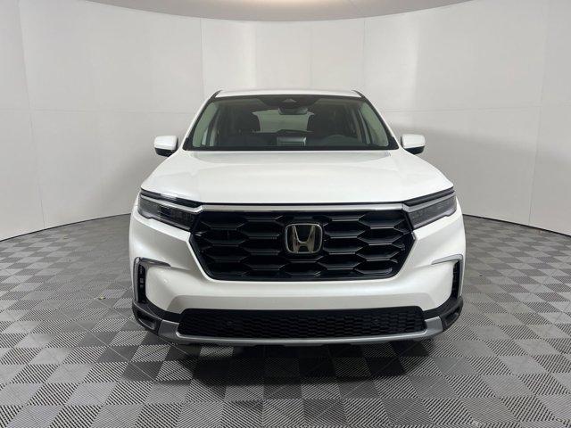 new 2025 Honda Pilot car, priced at $47,150