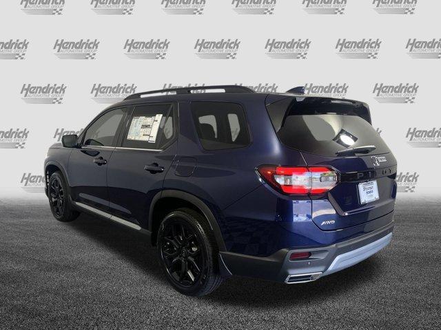 new 2025 Honda Pilot car, priced at $52,950