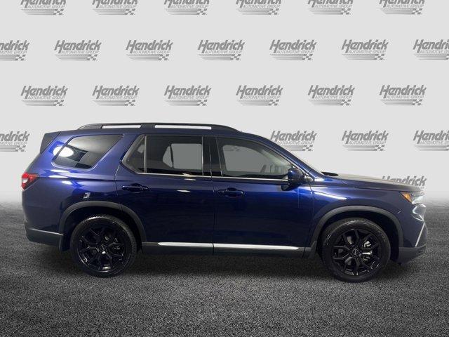 new 2025 Honda Pilot car, priced at $52,950