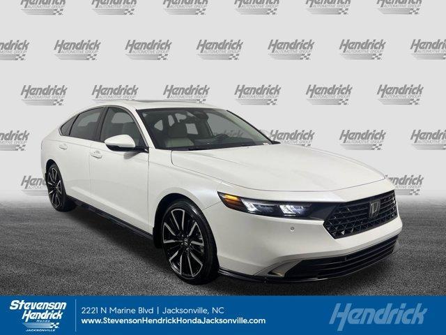 new 2025 Honda Accord Hybrid car, priced at $40,905