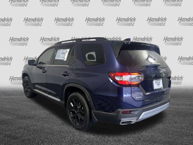 new 2025 Honda Pilot car, priced at $52,950